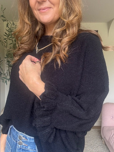 Frill 3/4 Sleeve Jumper - Black
