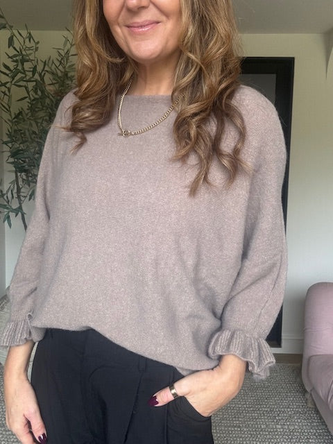 Frill 3/4 Sleeve Jumper - Taupe